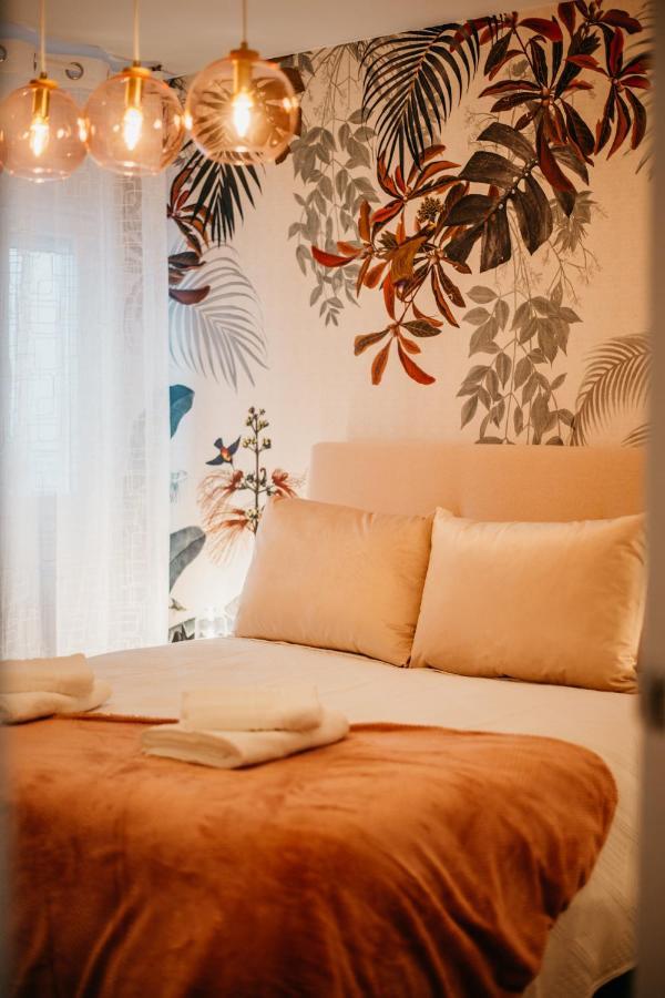 Tuguest Maria Luisa Apartment Granada Esterno foto